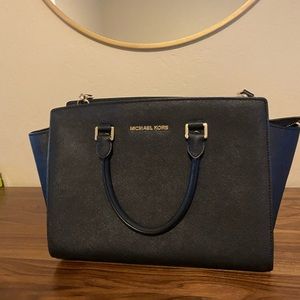 Michael Kors Selma handbag, like new